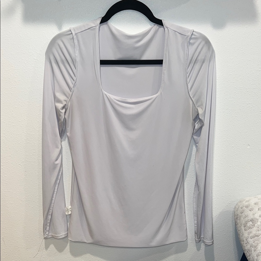 Elegant White Long Sleeve Women's Top